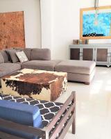 KASA The Lofts 201 HUGE 2 bed 2 bath for 6 Washer Dryer - B&B San Juan