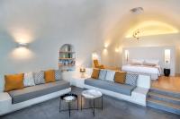 Suite MYTH Cave mit eigenem Pool