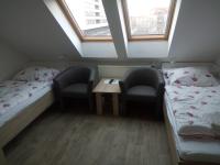 Camera Doppia con Letti Singoli con Doccia