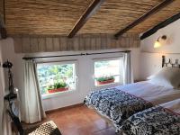 Zweibettzimmer mit Bergblick