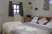 Double or Twin Room with Private External Bathroom