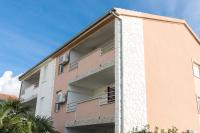 New renovated apartment Urska - B&B