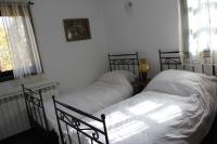 Two-Bedroom House (4 Adults)