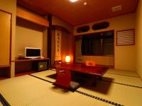 Japanese-Style Room (4 Adults)