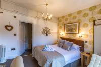 B&B South Shields - Forest Guest House - Bed and Breakfast South Shields