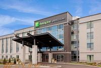 B&B Saint-Hyacinthe - Holiday Inn Express Hotel & Suites Saint - Hyacinthe, an IHG Hotel - Bed and Breakfast Saint-Hyacinthe