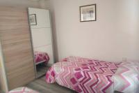 B&B Logroño - Agradable, luminoso, WIFI, junto al Ayuntamiento - Bed and Breakfast Logroño