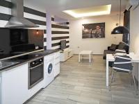 Conil Red-Black Apartment - B&B Conil de la Frontera