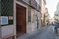 FLH Bairro Alto Elegant Apartment - Bed and Breakfast Lissabon