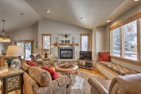 5 Mi to Ski Resort Breck Home with Hot Tub! - Bed and Breakfast Breckenridge