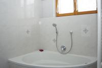 Two-Bedroom Apartment with Balcony (5 Adults)