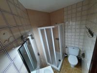 Single Room with Private Bathroom