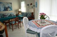 Apto Enseada Porto Prince - Ar Cond e 250 Mb - B&B Guarujá