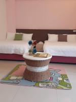 Vierbettzimmer mit Balkon