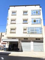 Full Appart Hôtel - Bed and Breakfast