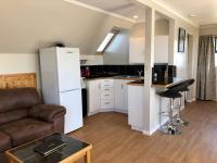 Family Apartment with Mountain Views - B&B Twizel