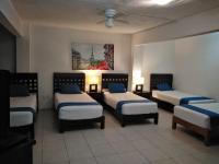 Chambre Familiale avec Salle de Bains Privative