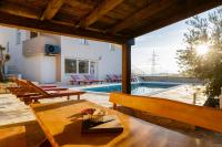 Villa Anabella peaceful holiday home with pool - Ferienwohnung