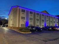 B&B Louisville - SureStay Plus by Best Western Louisville Airport Expo - Bed and Breakfast Louisville