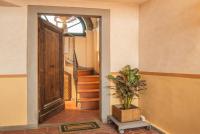 FLOR MELERA - B&B Firenze