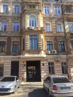 Апартаменты на Соборной площади напротив улица Дерибасовская - Chambres d'hôtes Odessa