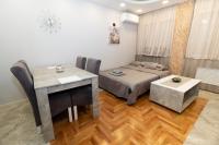 New Belgrade Center 2 - B&B