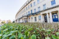 Luxury Apartment - 18 Lansdown Crescent - Chambres d’hôtes
