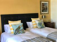 B&B East London - Five Sisters - Bed and Breakfast East London