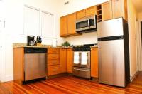 Stylish Apartment in Malden. 20 min from Boston - Chambres d’hôtes