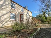 B&B Fishguard - Ffynnondici Farmhouse - Bed and Breakfast Fishguard