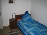 Apartment 1 (1-4 Adults)