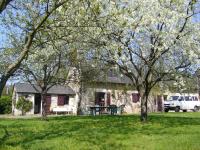 La Petite Charnasserie - Bed and Breakfast Angers