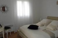 Appartement golf de Pont Royal - Bed and Breakfast