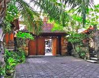 Nakula Familiar Inn - B&B