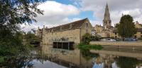 Riverside Stamford Stays - B&B