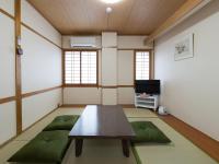 Japanese-Style Room