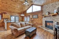 She Thinks My Tractors Sexy - Bed and Breakfast Pigeon Forge