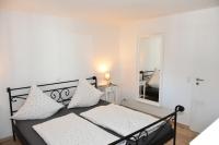 Apartment mit Balkon