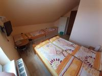 Chambre Quadruple avec Salle de Bains