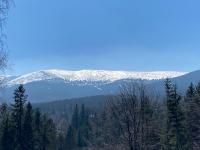 Camera Matrimoniale con Balcone e Vista Montagna 