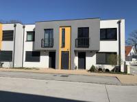 REVON Modern Business Apartment, Senec - Ferienwohnung Senec