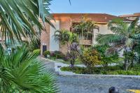 302 Kenwyn on Sea- Luxury Beachfront Getaway - B&B