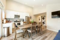 @ Marbella Lane 6BR Duplex in Downtown San Jose - B&B San Jose