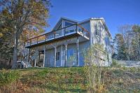 2BR Coastal Gem! Breathtaking Ocean/Mountain View - Ferienwohnung Sullivan