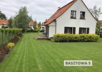 Three-Bedroom Townhouse further from the lake