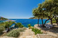 Appartamento Comfort con 2 Camere da Letto, Terrazza e Vista Mare