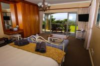 Ground Floor, sea facing - King size bed