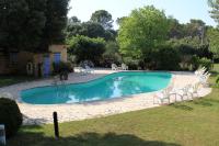 B&B Flayosc - Les Messugues typical Provencal farmhouse with shared pool nature peace - Bed and Breakfast Flayosc