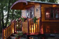 Gite Insolite "La Roulotte des Elfes", Au Milieu de Nulle Part - Ferienwohnung