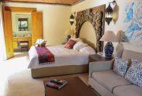 Deluxe Suite 1 mit Kingsize-Bett und Whirlpool